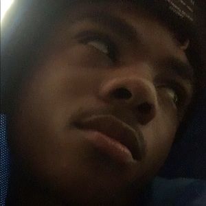 Meet your Posher, Dion